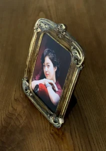in ảnh để bàn khung nghệ thuật lưu giữ kỷ niệm gia đình Việt